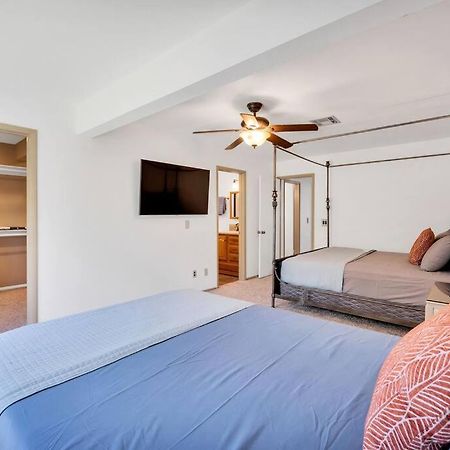 Centrally Located Spacious Vacation Hom 13 M Strip Лас Вегас Екстериор снимка