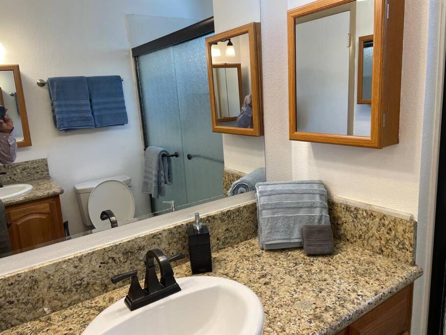 Centrally Located Spacious Vacation Hom 13 M Strip Лас Вегас Екстериор снимка